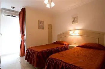 Elysee Residence Beirut 3*,  Lebanon