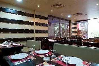 Elysee Residence Beirut 3*,