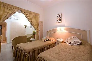 Elysee Residence Beirut 3*,