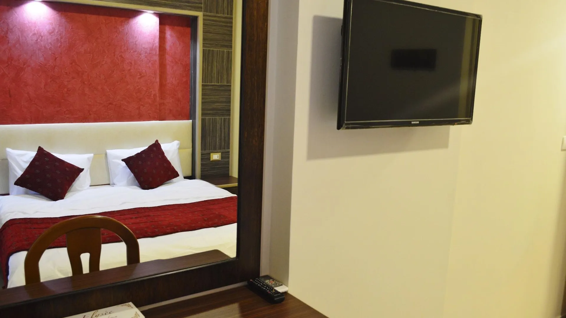 Elysee Residence Beirut 3*,  Lebanon